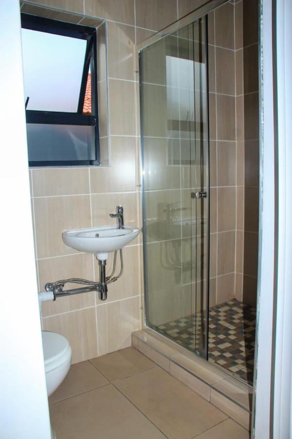 Tranquility Guesthouse Standerton Екстер'єр фото