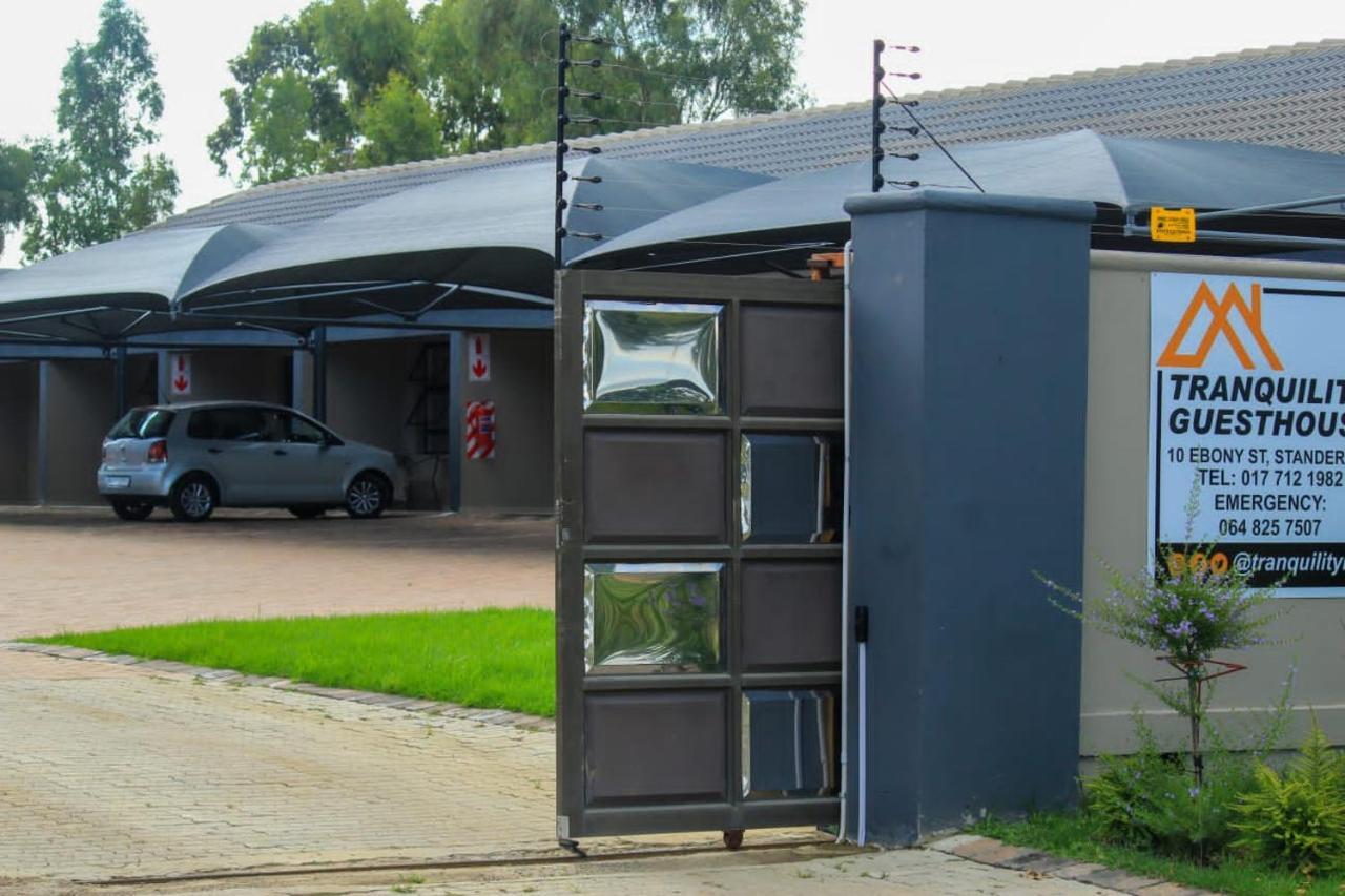 Tranquility Guesthouse Standerton Екстер'єр фото